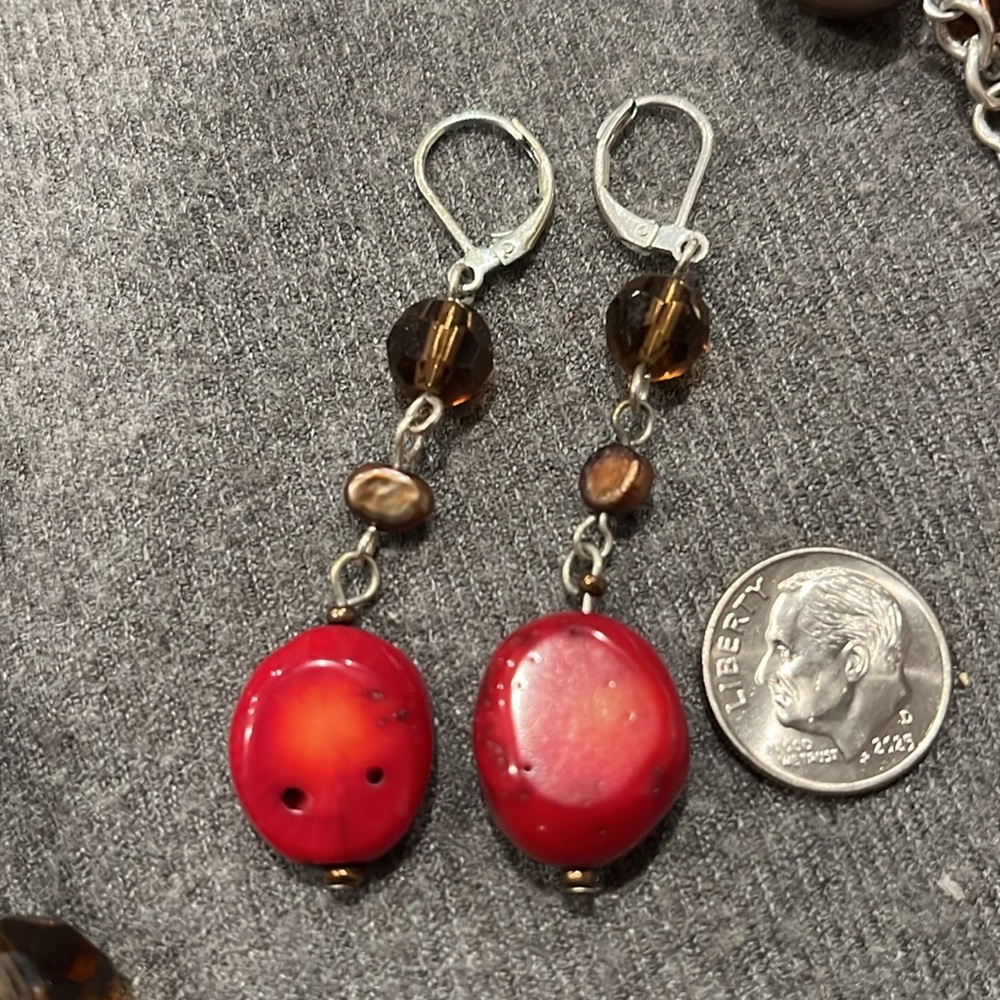 💕2/$15 Silvertone Glass Bead & Coral Necklace w/Matching Earrings - Picture 3 of 6